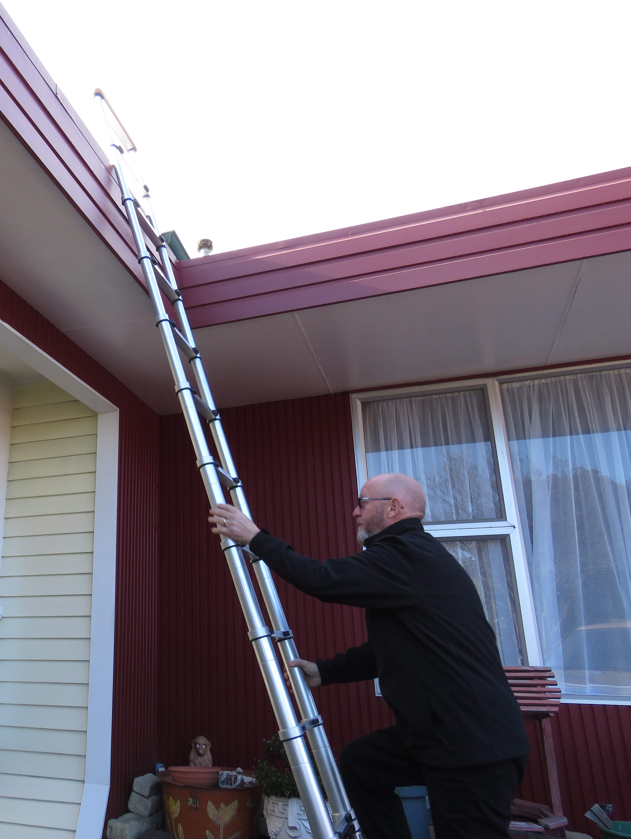 Roof inspection - pre-purchase building reports